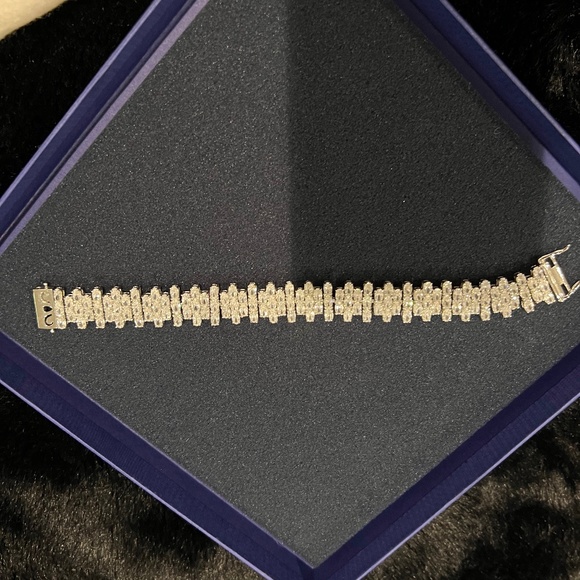 Beautiful crystal bracelet - Picture 1 of 3